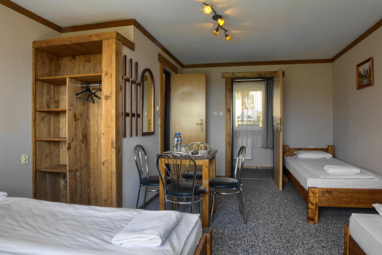 Osrodek Wypoczynkowy U Bartka Bed & Breakfast Czerwienne Exterior photo