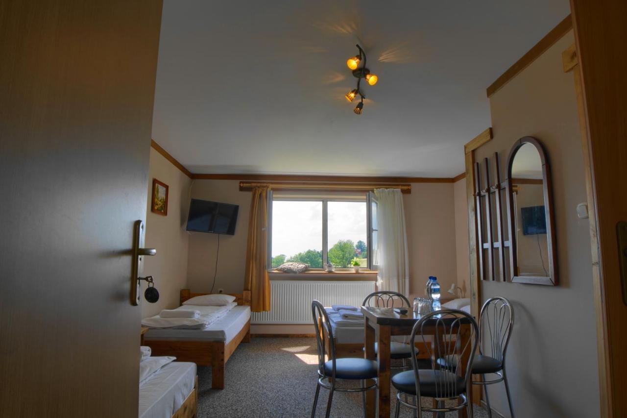 Osrodek Wypoczynkowy U Bartka Bed & Breakfast Czerwienne Exterior photo